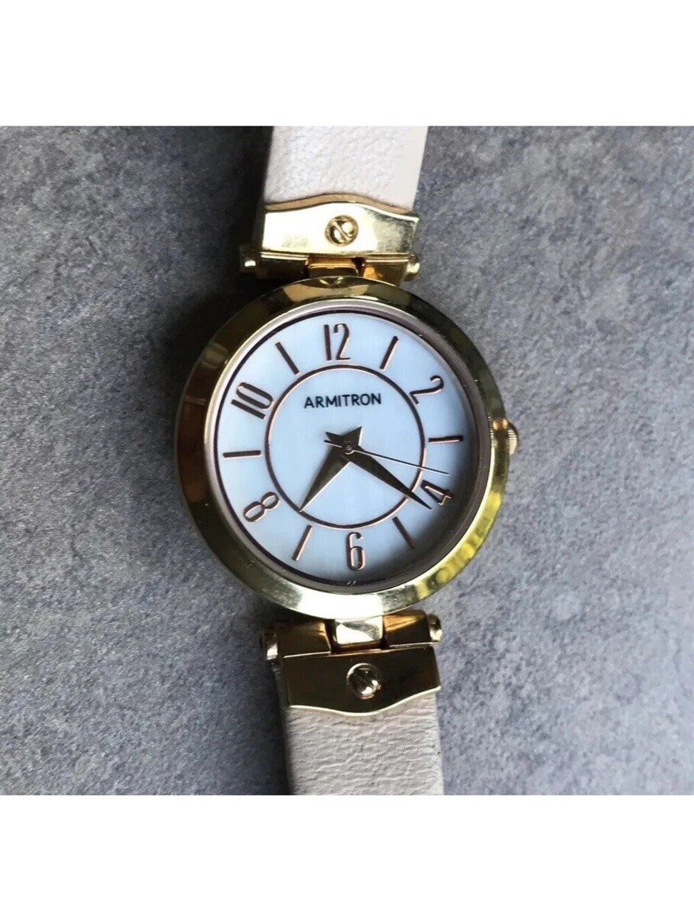 Armitron 75/5338RG  Gold Tone Womens Quartz  Watch Tan Leather Strap Bin G